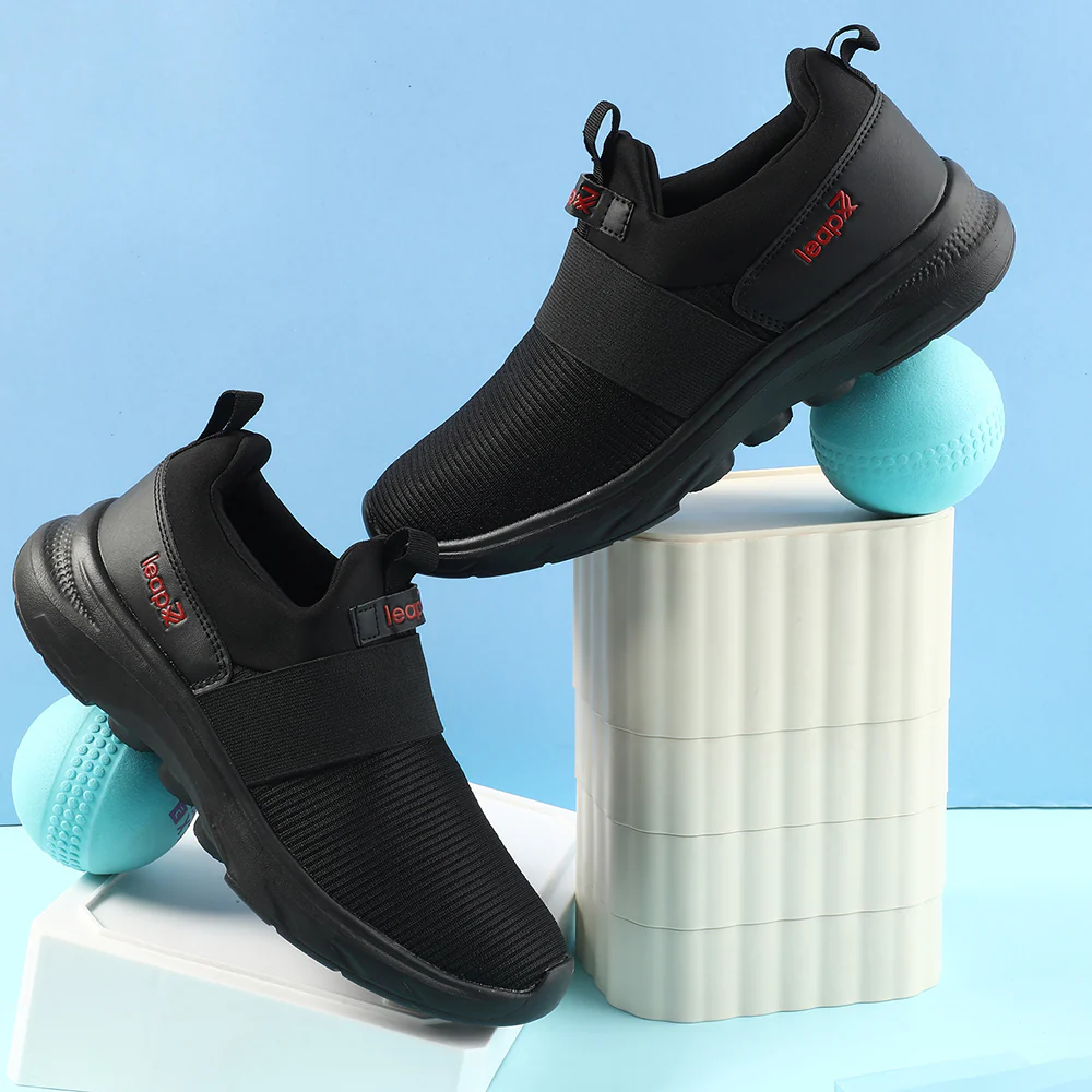 Leap7x Black Non Lacing Sports Walking Shoes For Men SENTINO By Liberty - Image 4