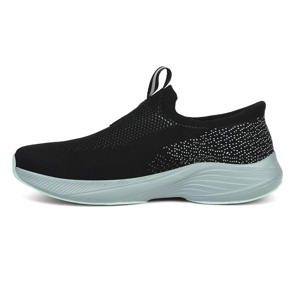 Leap7x Black Sports Non Lacing Walking Shoes For Men EAZYGO-252 By Liberty - Image 3