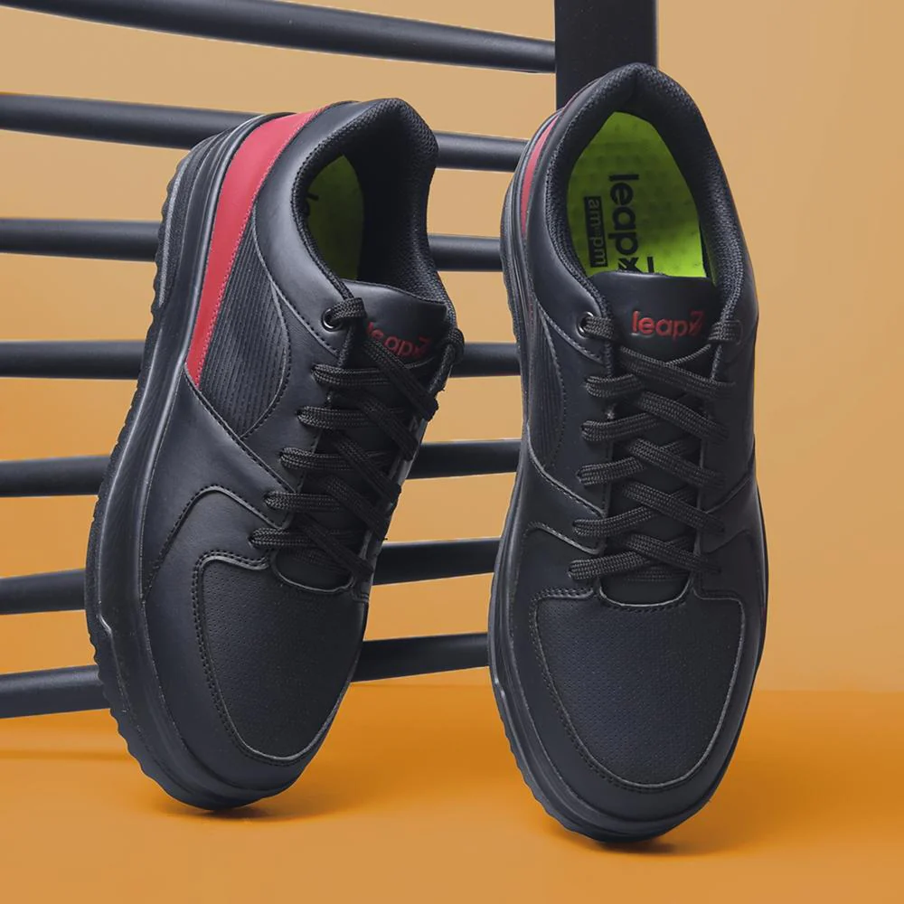 Leap7x Casual Black Lacing Sneakers For Men MUNICH By Liberty - Image 4