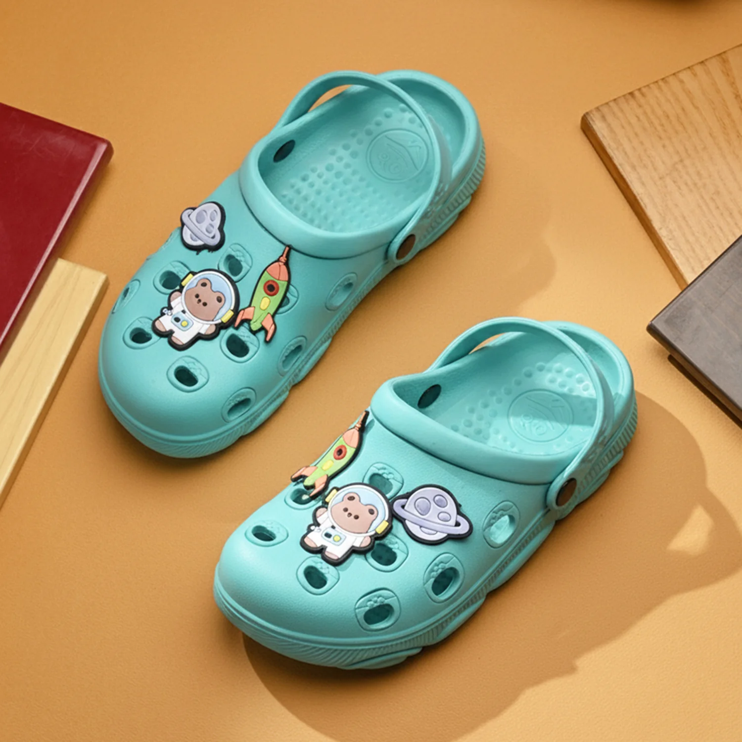 Lucy & Luke Green Slingback Clogs For Kids LPMXT-K834 By Liberty - Image 4