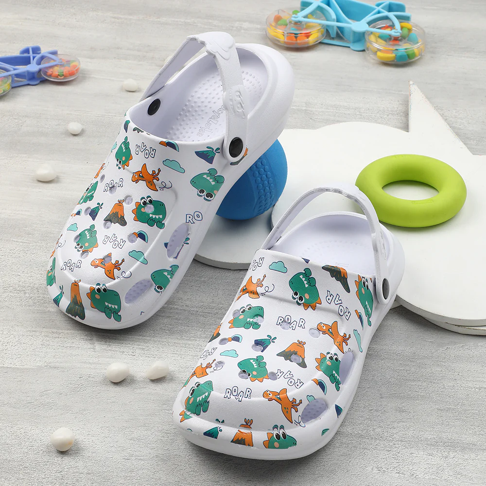 Lucy & Luke White Casual Slingback Printed Clogs For Kids ALEX-K2E By Liberty - Image 4